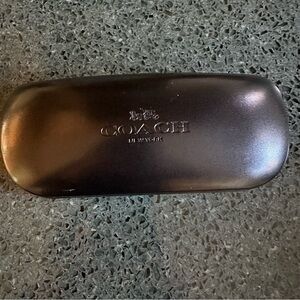Coach New York CASE ONLY Black Hard Clam Shell Eye/Sun Glasses Cleaning Cloth